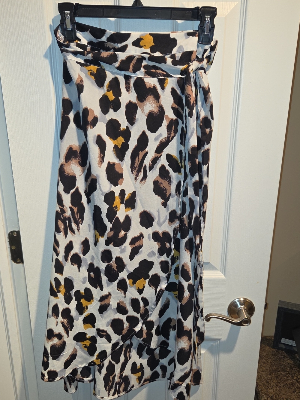New Choice Leopard Print Wrap Skirt